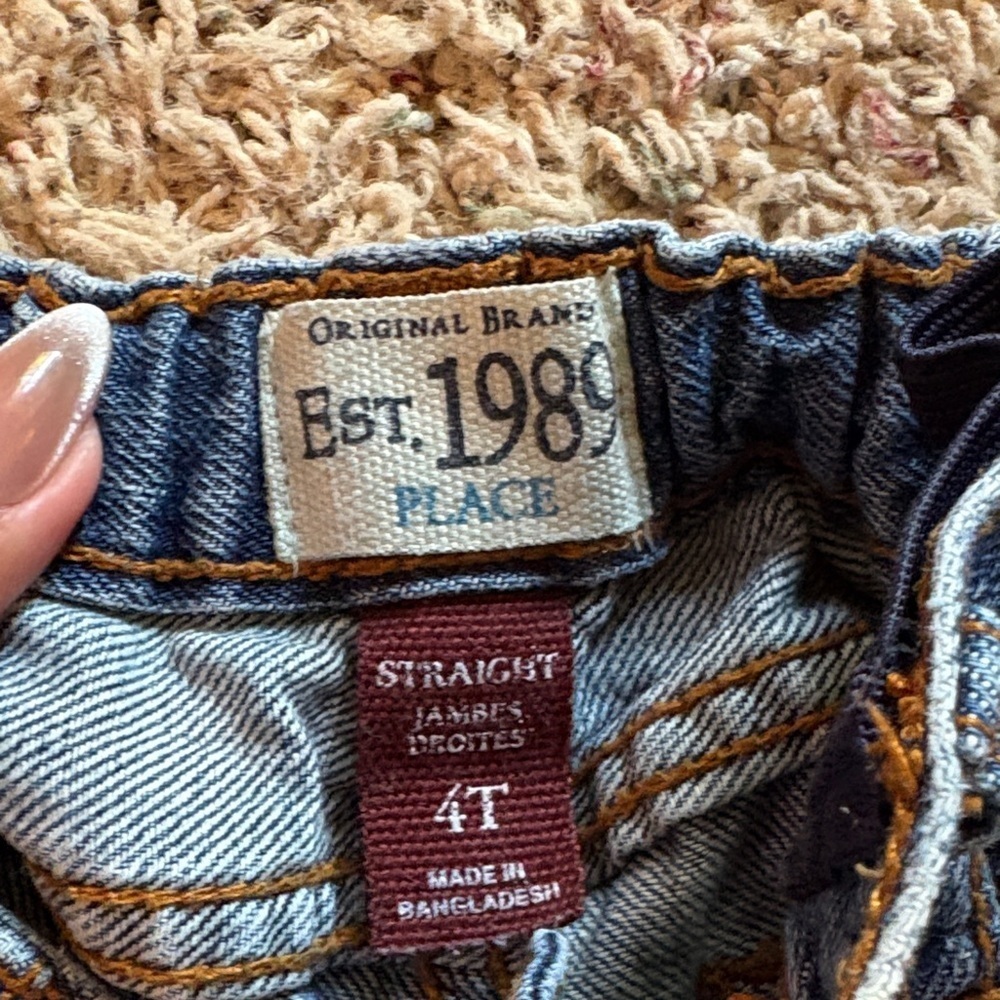 The Children’s Place Distressed Blue Kids Jeans​​​ - Picture 2 of 4